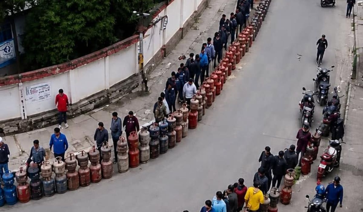 ठिमीमा करिब ३ हजार सिलिन्डर ग्यास वितरण